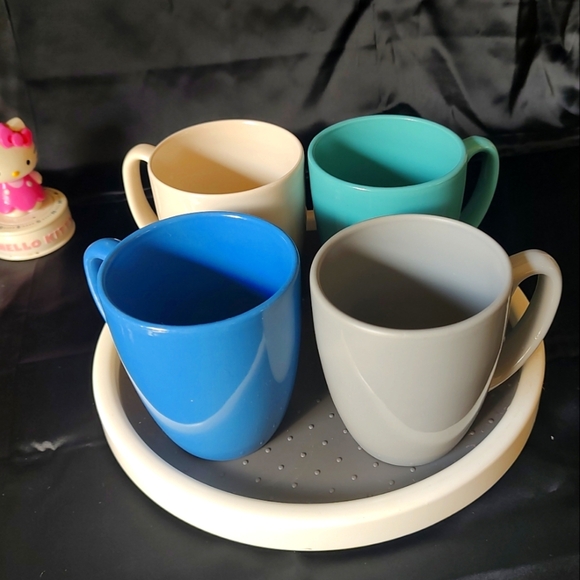 Corelle Other - CORELLE COORDINATES STONEWARE MUGS. SET of FOUR. Like new!
